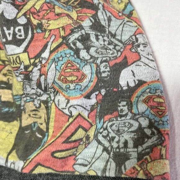 12M DC Comics Baby hat - Picture 3 of 5